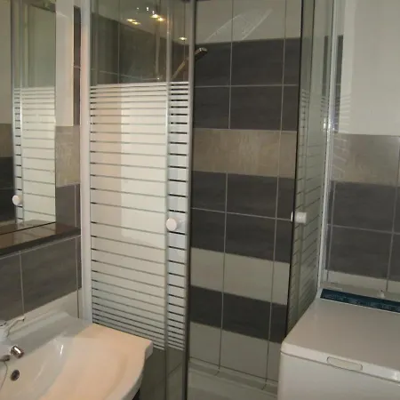 T3 Mezzanine Climatisee, Terrasse & Parking, 900m De La - Saint-cyprien - Fr-1-106-42 * Saint-Cyprien (Pyrenees-Orientales)